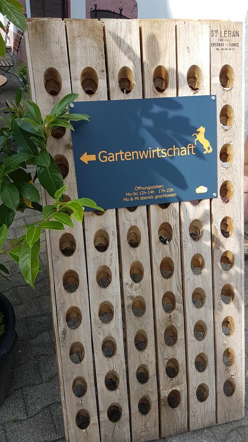 Hotel Gasthaus Roessle Freiburg im Breisgau Buitenkant foto