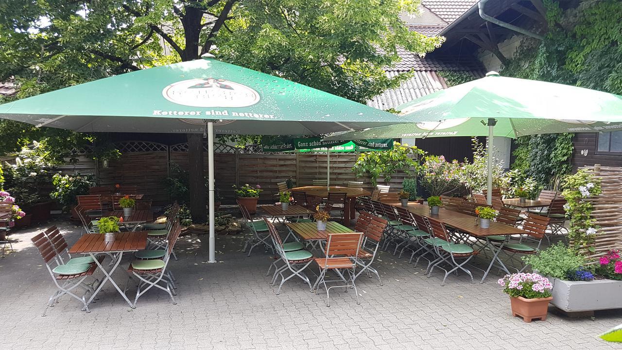 Hotel Gasthaus Roessle Freiburg im Breisgau Buitenkant foto